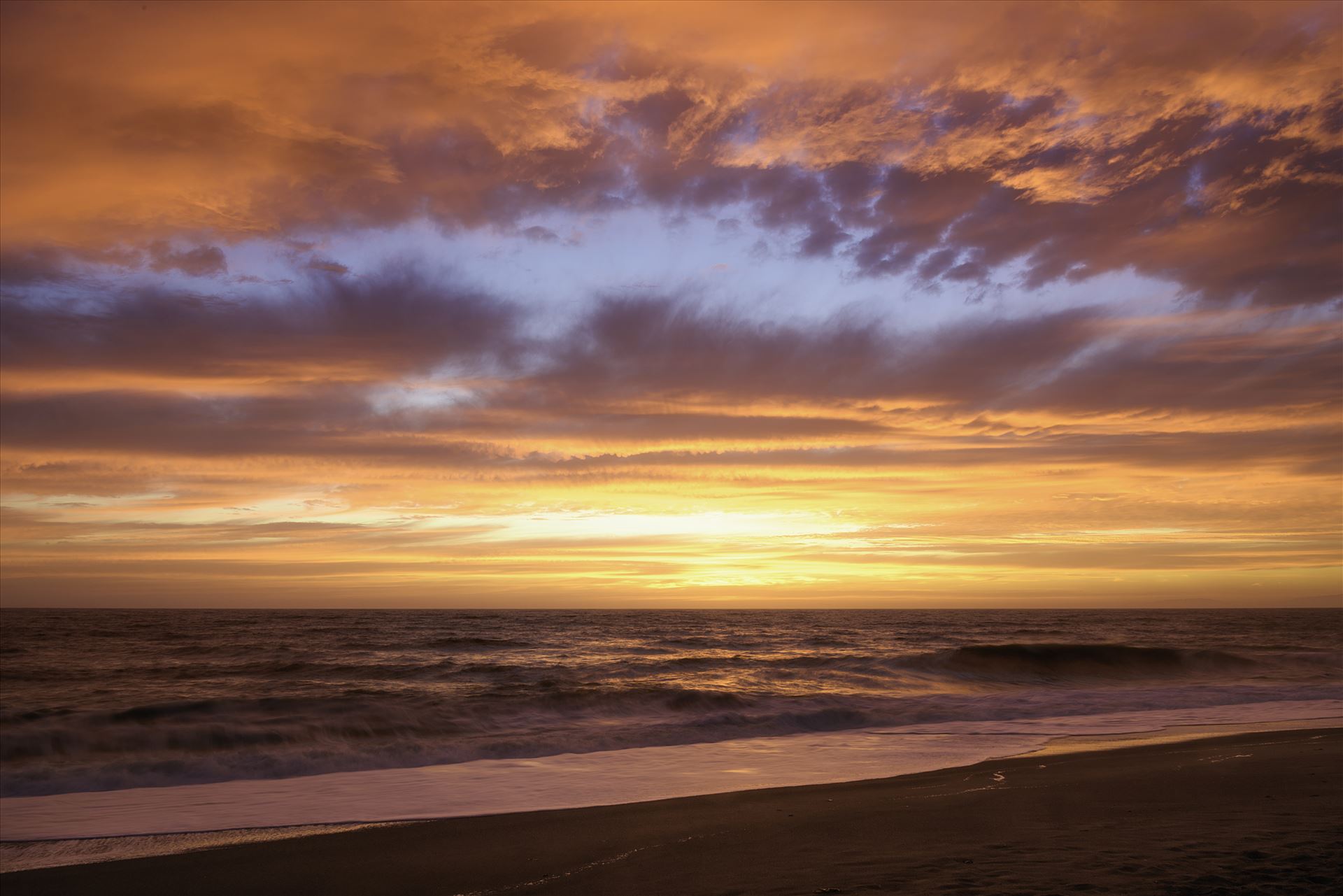 Pacific Ocean Sunset -  by Dawn Jefferson