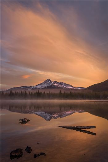 Waterfalls and Lakes - Waterfalls, lakes, rivers and streams